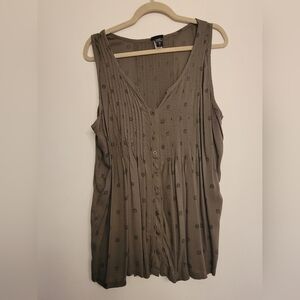 Torrid Grey Sleeveless Blouse With Owl Print